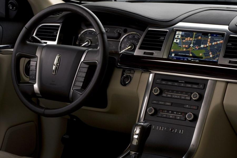  Lincoln MKS 2008 года  (фото 115 из 284)